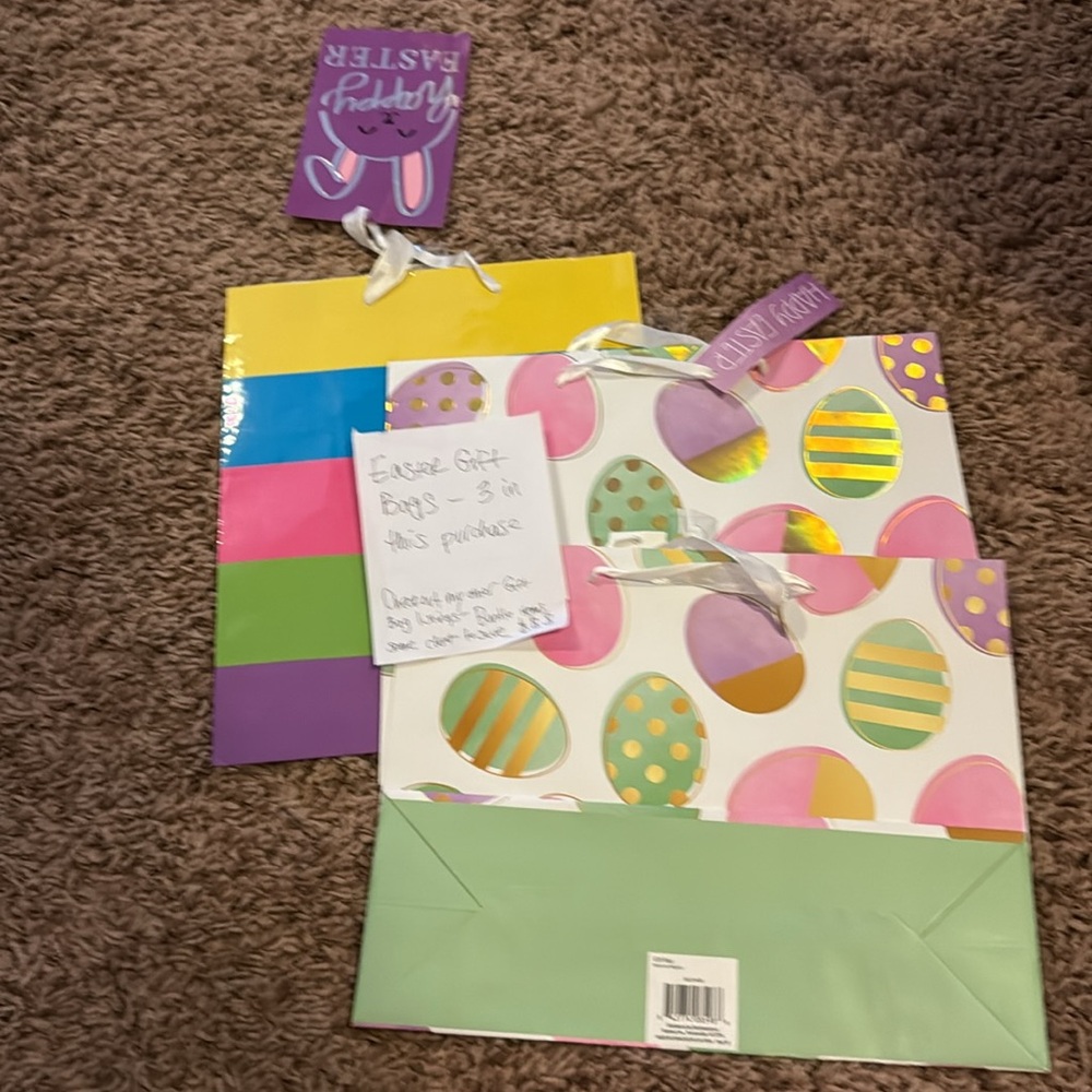 Easter gift bags NWT check out my other gift bag listings. - Picture 4 of 6
